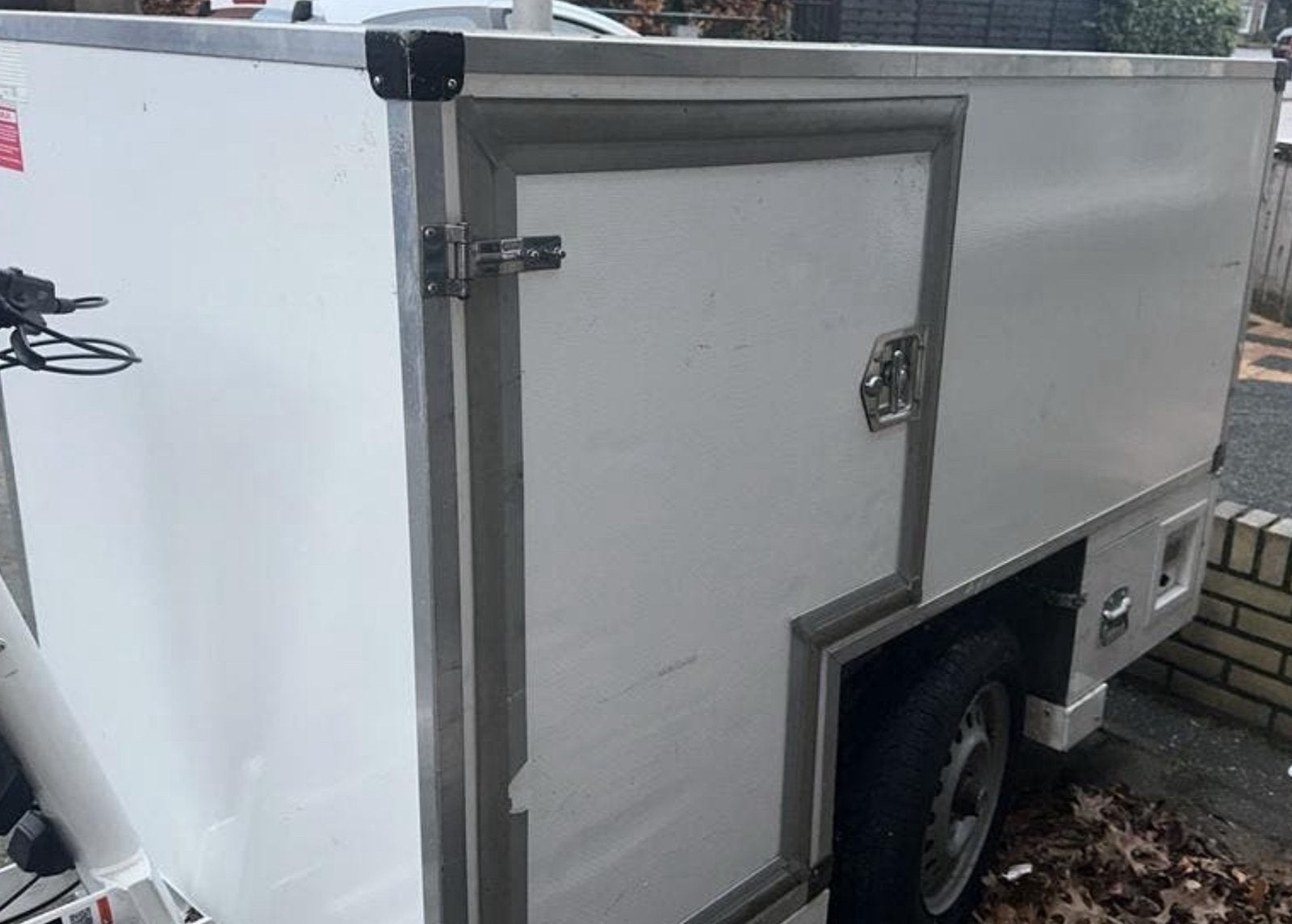 Pro mobiele koelcell  voor12 eu horecakratten 12v plug en pl, Zonder vriesvak, 200 liter of meer, 60 cm of meer, Zo goed als nieuw