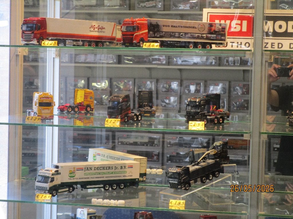 Kom Vrijblijvend Kijken In onze Wsi Shop., Hobby en Vrije tijd, Modelauto's | 1:50, Ophalen, Nieuw, Bus of Vrachtwagen, Wsi