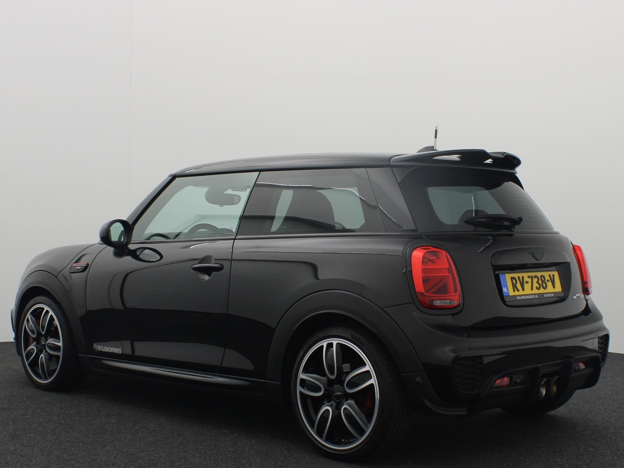 MINI 3-Deurs 2.0 John Cooper Works Chili ORIG NLD / PANORAMA, Auto's, 1998 cc, 1195 kg, Gebruikt, 4 cilinders