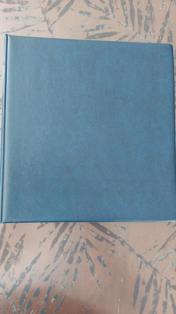 Postzegel album, Verzenden
