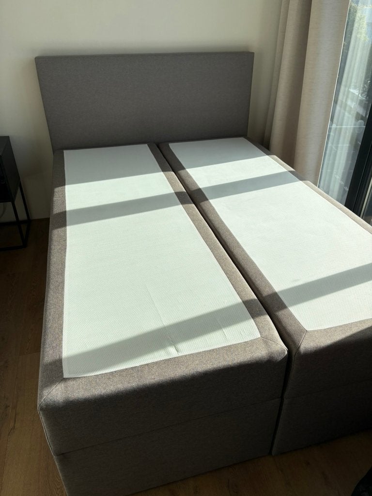 Orebro boxspring Leen Bakker 140x200 met opbergvakken, Ophalen, Gebruikt, Modern met opbergruimte, Tweepersoons