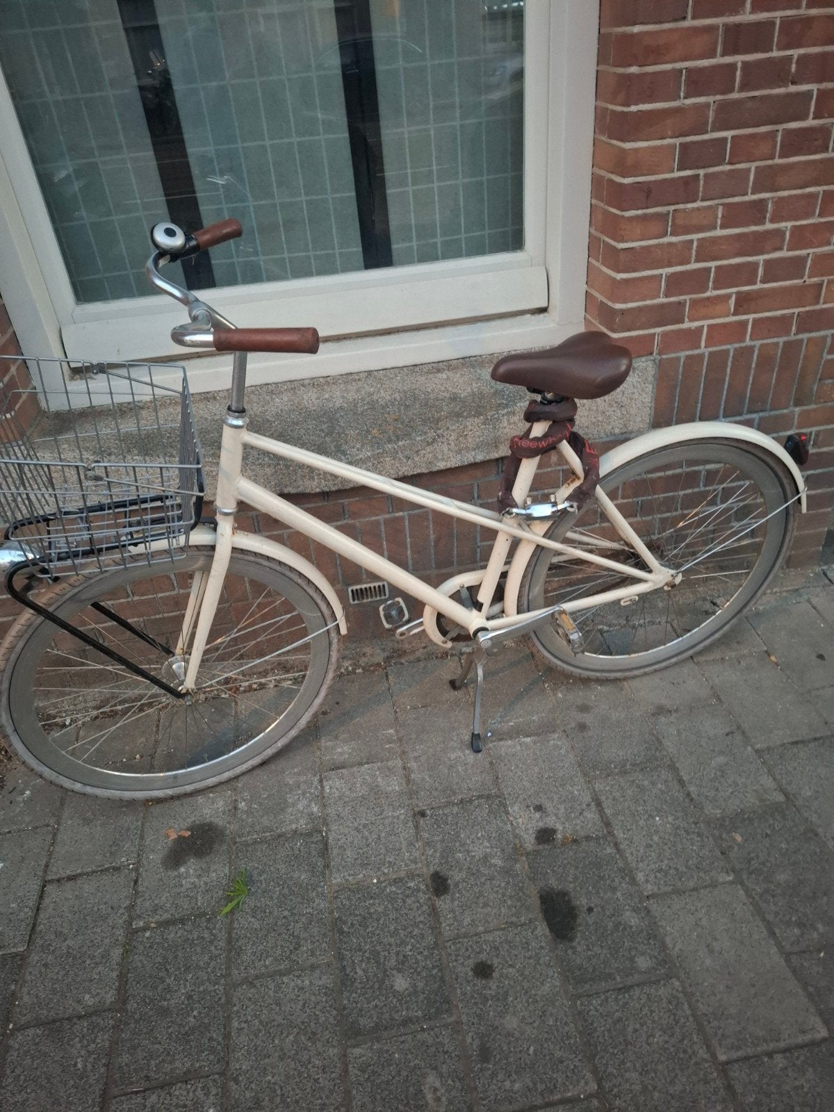 Veloretti dames fiets 28Inch, Terugtraprem, Gebruikt, Veloretti, Ophalen of Verzenden