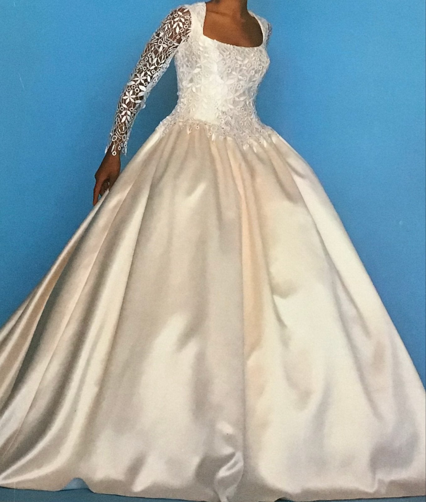 Ian Stuart Trouwjurk, Ophalen of Verzenden, Zo goed als nieuw, Overige kleuren, Trouwjurk