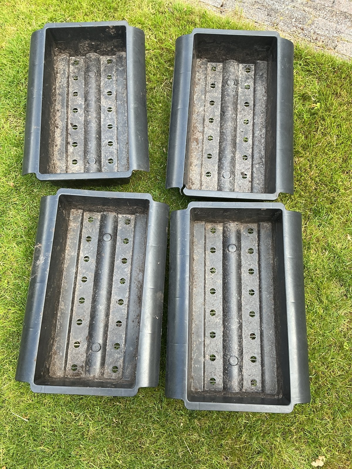 4x Zwarte Kunststof Bato bakken voor kweken van aardbeien, Ophalen, Kunststof, Gebruikt, Minder dan 30 cm