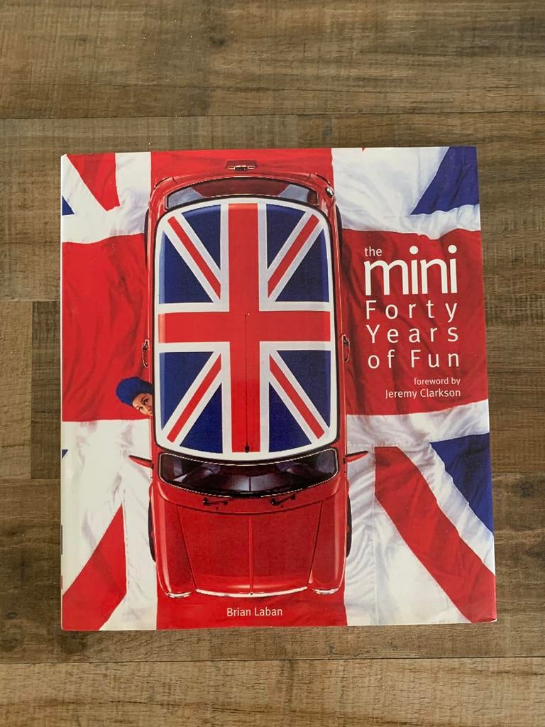 Mini boek forty years of fun, Boeken, Ophalen of Verzenden, Zo goed als nieuw, Overige merken