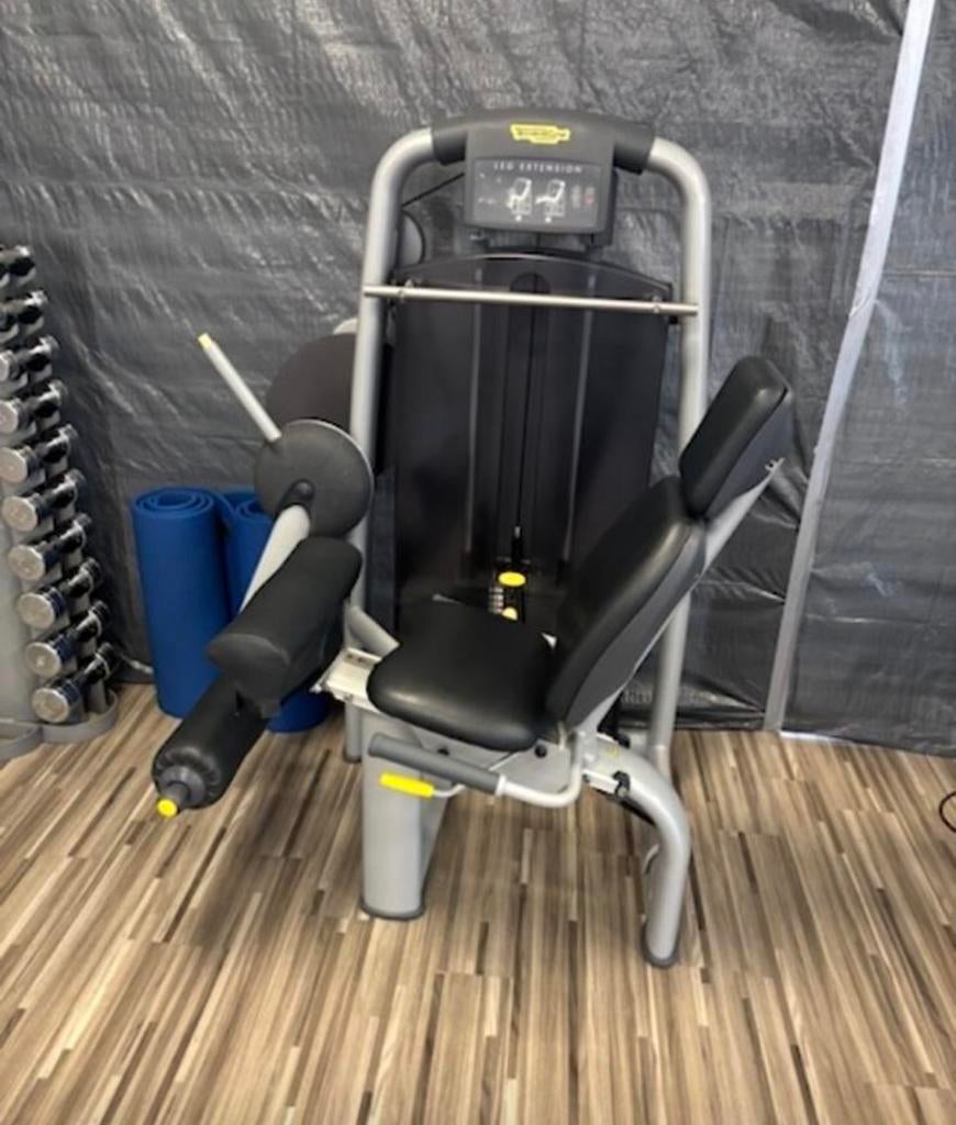 Technogym selection line leg extension, Ophalen, Zo goed als nieuw, Overige typen