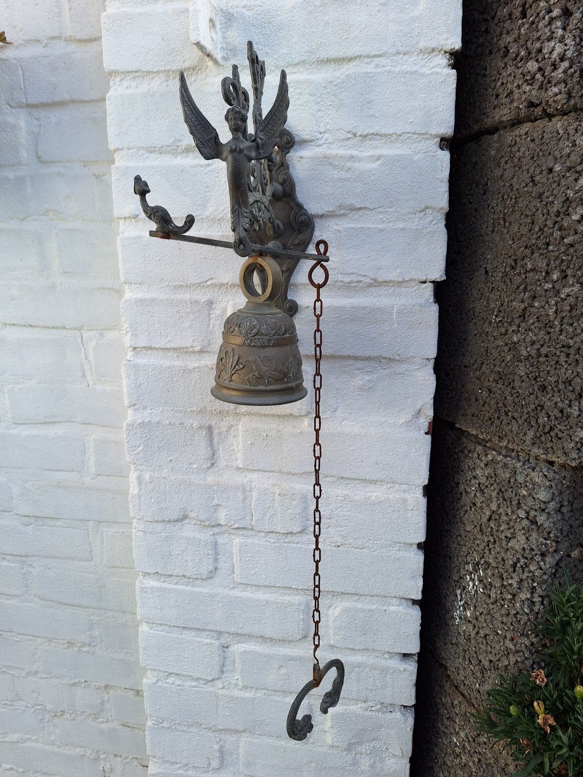 Antieke bronzen klooster deurbel met mythologische figuren, Ophalen of Verzenden
