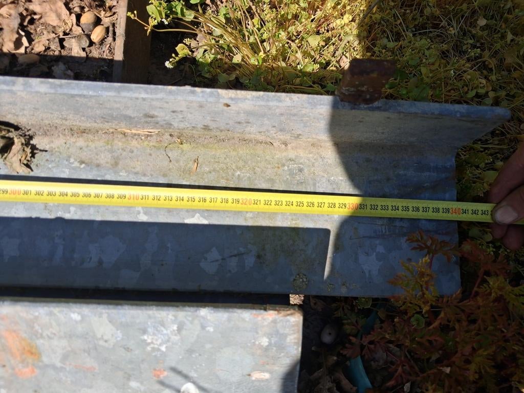 Gegalvaniseerde hoeklijn 340x10x15, Doe-het-zelf en Verbouw, Metalen, Ophalen of Verzenden