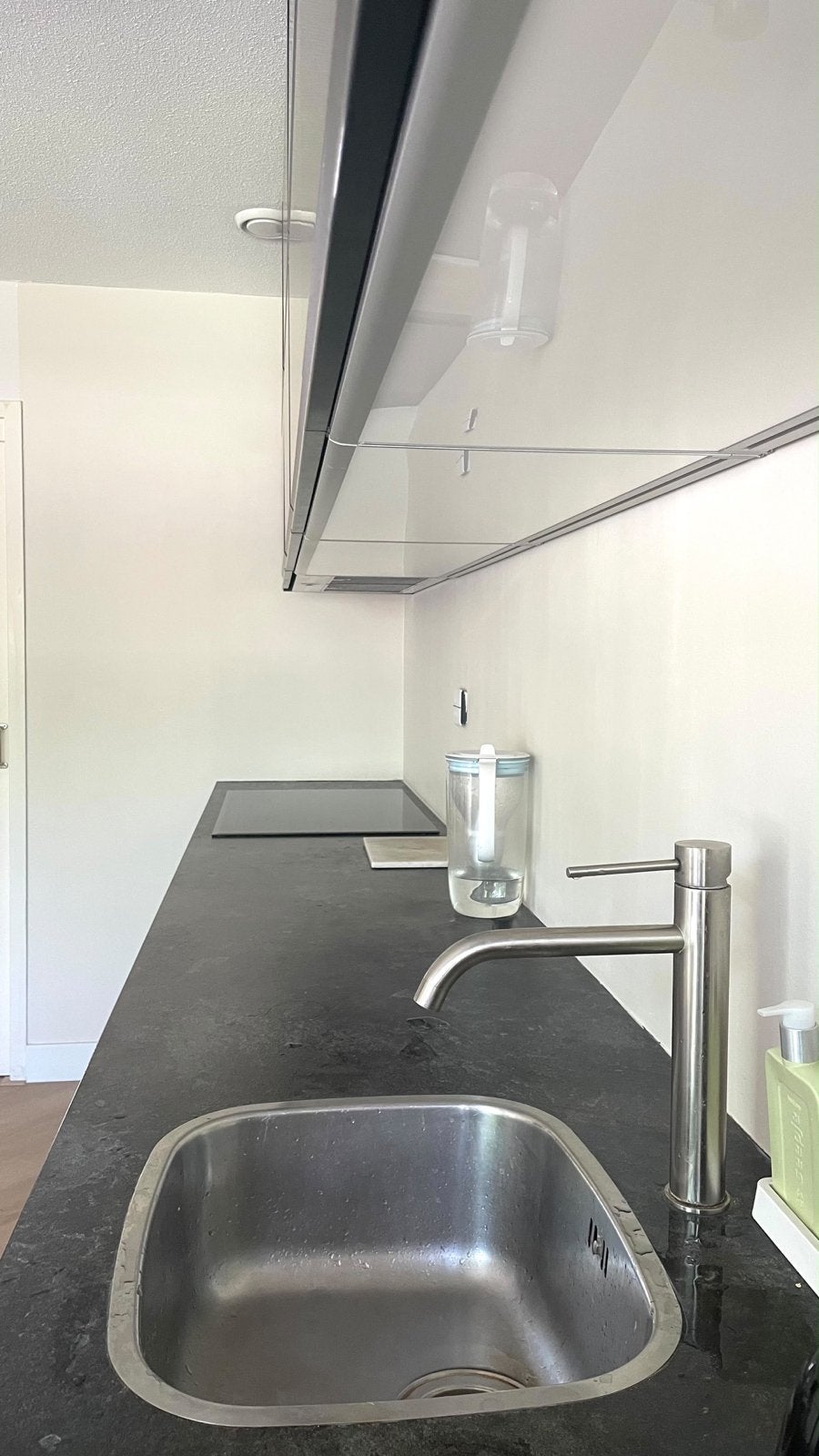 Keukenblok met vaatwasser, zonder bovenkastjes en kookplaat, Huis en Inrichting, Ophalen, Gebruikt, Graniet of Steen, Enkelwandige keuken
