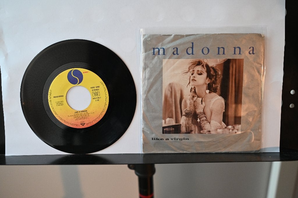 Single 1984 Madonna      Like a virgin - Stay, Cd's en Dvd's, Gebruikt, 7 inch, Ophalen of Verzenden, Overige typen