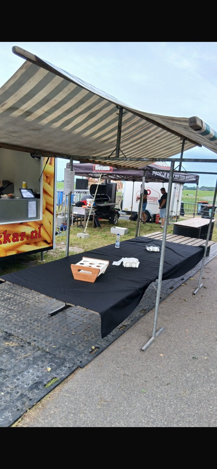 Marktkraam te koop, Diversen, Rommelmarktspullen, Ophalen of Verzenden, Zo goed als nieuw