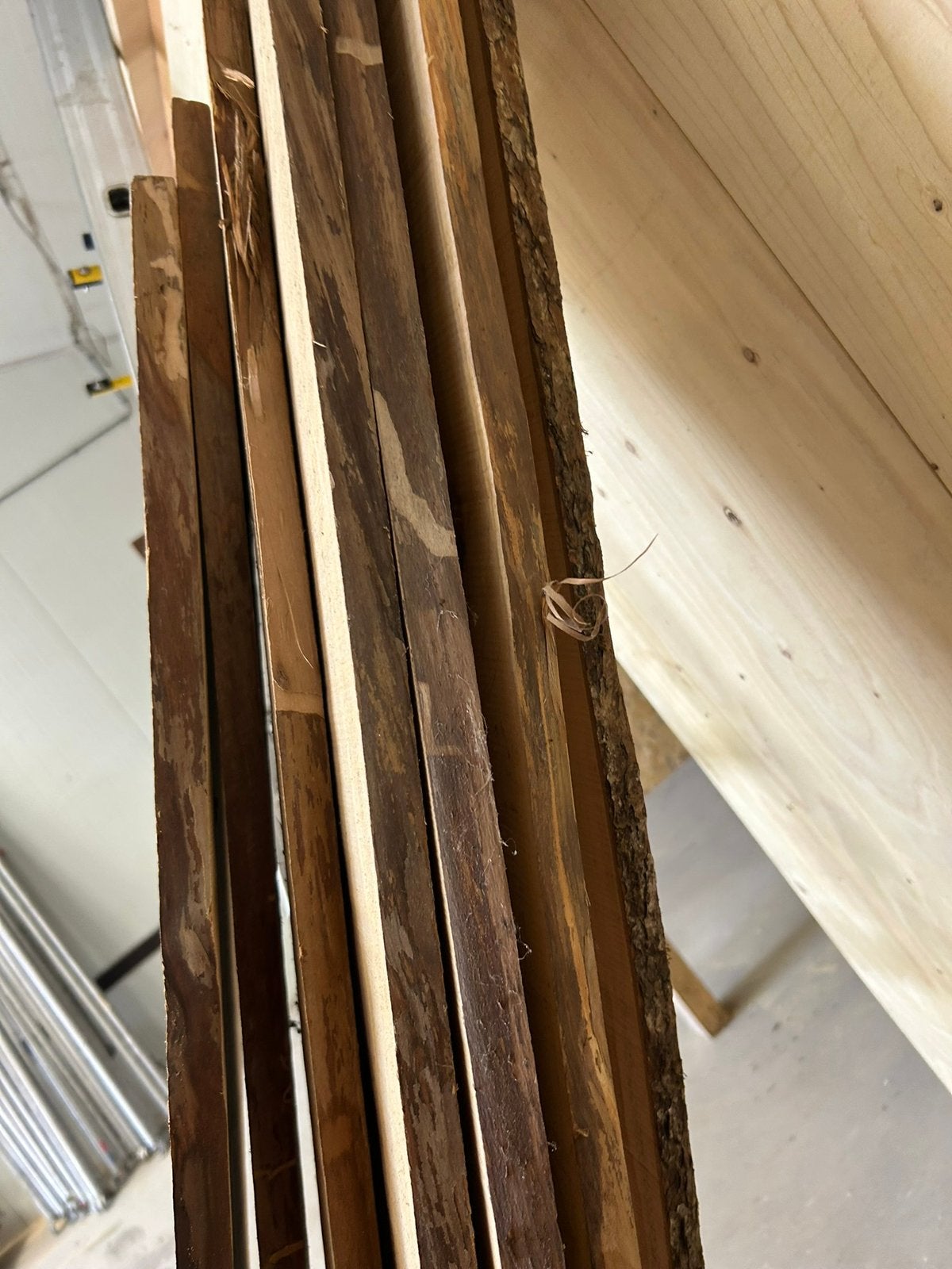 Eiken balken / planken (oa), Tuin en Terras, Palen, Balken en Planken, Zo goed als nieuw, Balken, 250 cm of meer, Ophalen