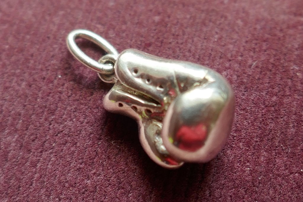 Zilveren boks handschoen   -  hanger, Verzenden, Nieuw, Zilver, Zilver