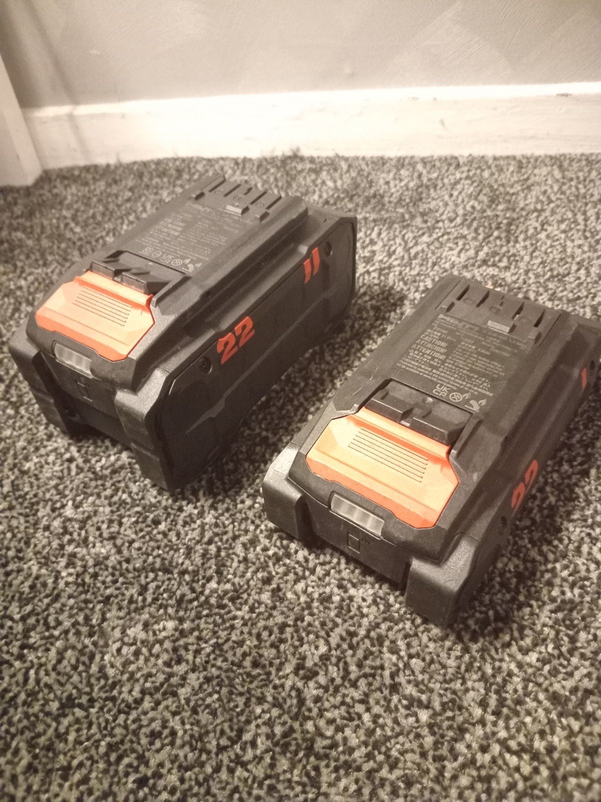 Hilti nuron accu's, Ophalen of Verzenden