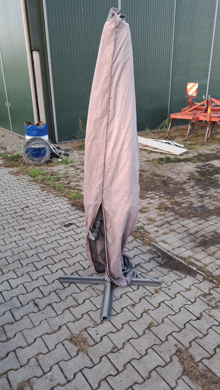 zweefparasol rond, Tuin en Terras, Ophalen, Gebruikt, Zweefparasol