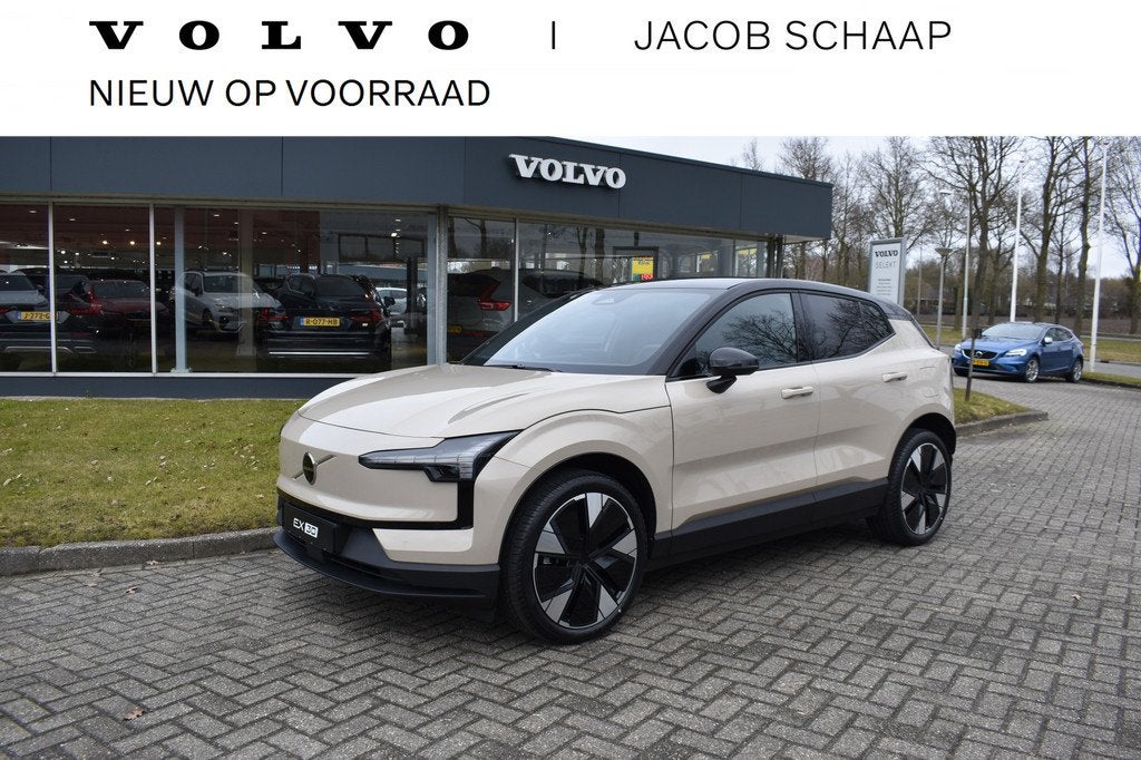 Volvo EX30 Extended Range Plus 272PK Europa 69 kWh | H&K | B, Auto's, Volvo, Automaat, Zwart, EX30, Leder en Stof