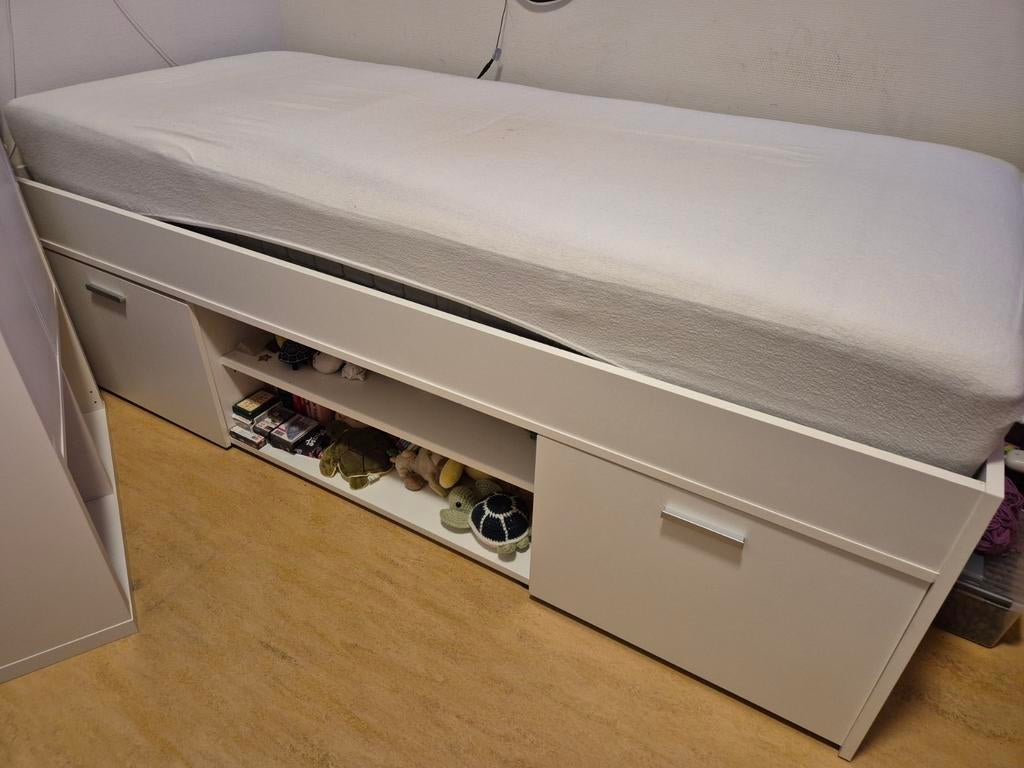 Eenpersoons bed met opbergruimte - Wit, Ophalen, Gebruikt, 90 cm, Wit