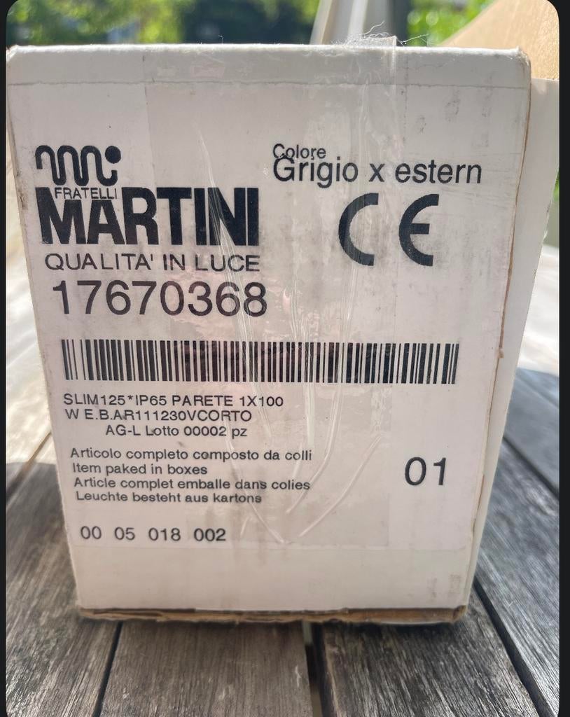 NIEUW: Fratelli Martini Design Buitenlamp (Muur) incompleet, Ophalen of Verzenden, Zo goed als nieuw