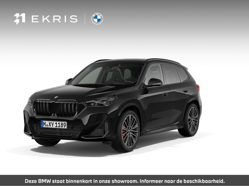 BMW X1 xDrive23i M Sportpakket | Innovation Pack | M Sportpa, Auto's, 1998 cc, 4 cilinders, Zwart, Bedrijf