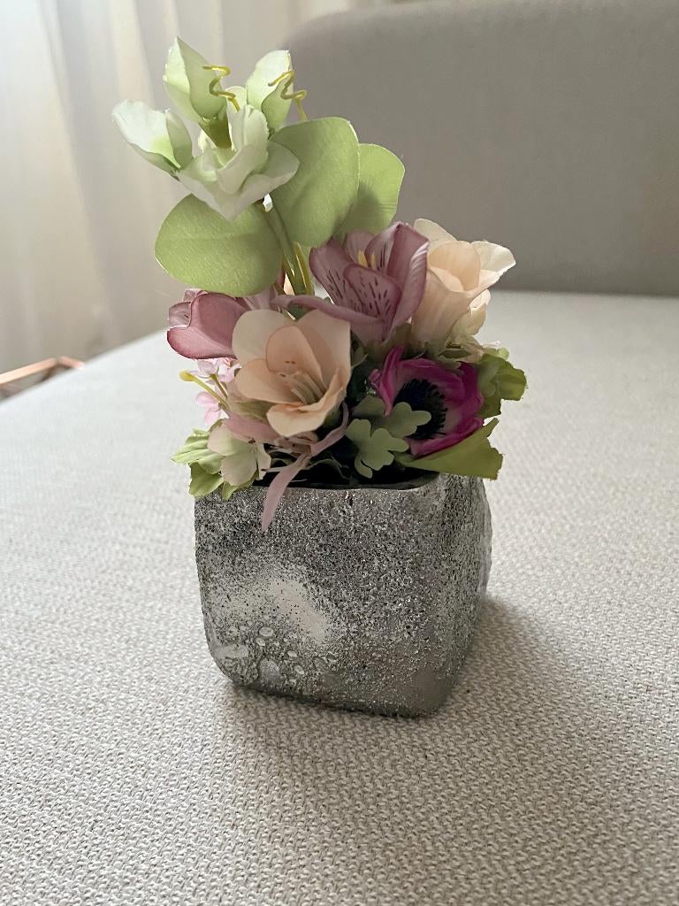 kunstplantje, boeketje, bloempot, mand, mintgroen bloempotje, Binnen, Kunstplant, Zijde, Ophalen of Verzenden