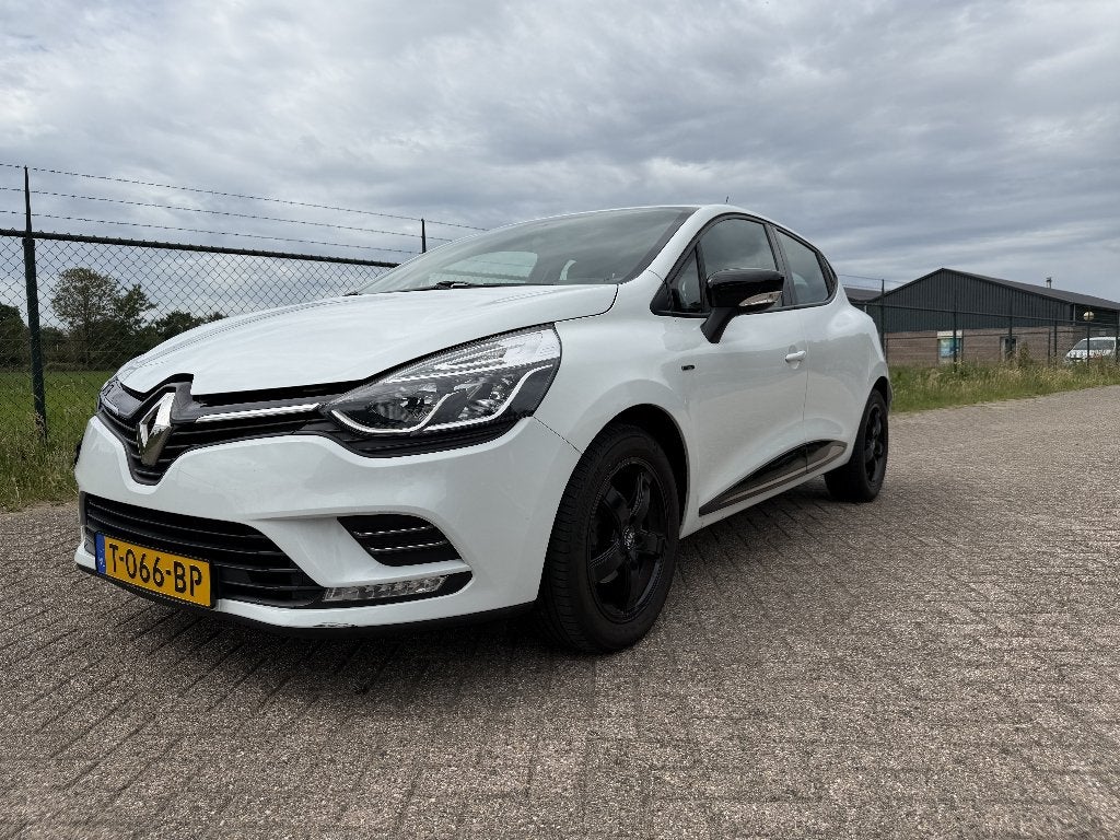 Renault Clio 0.9 TCE 76pk 5-DRS 2018 Wit | Limited Edition, 898 cc, 580 kg, 1200 kg, Handgeschakeld