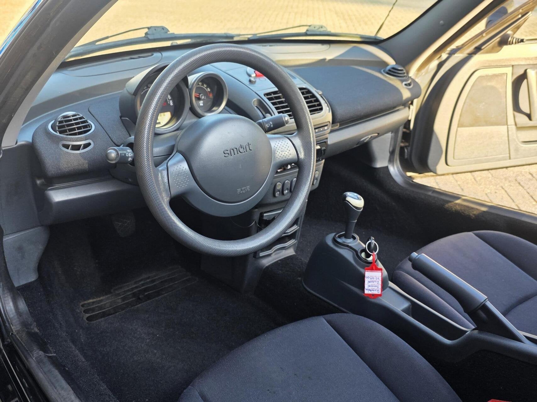 Smart Roadster 0.7 45 | Cabrio | Automaat | NAP | Nieuwe APK, Auto's, Automaat, Achterwielaandrijving, Gebruikt, Zwart