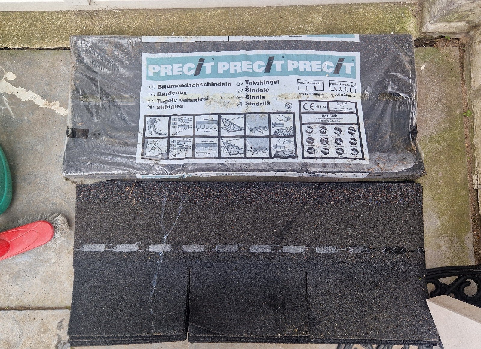 Bitumen dakbedekking (vol pak + 6 losse vellen), Overige materialen, Zwart, Nieuw, Minder dan 5 m²