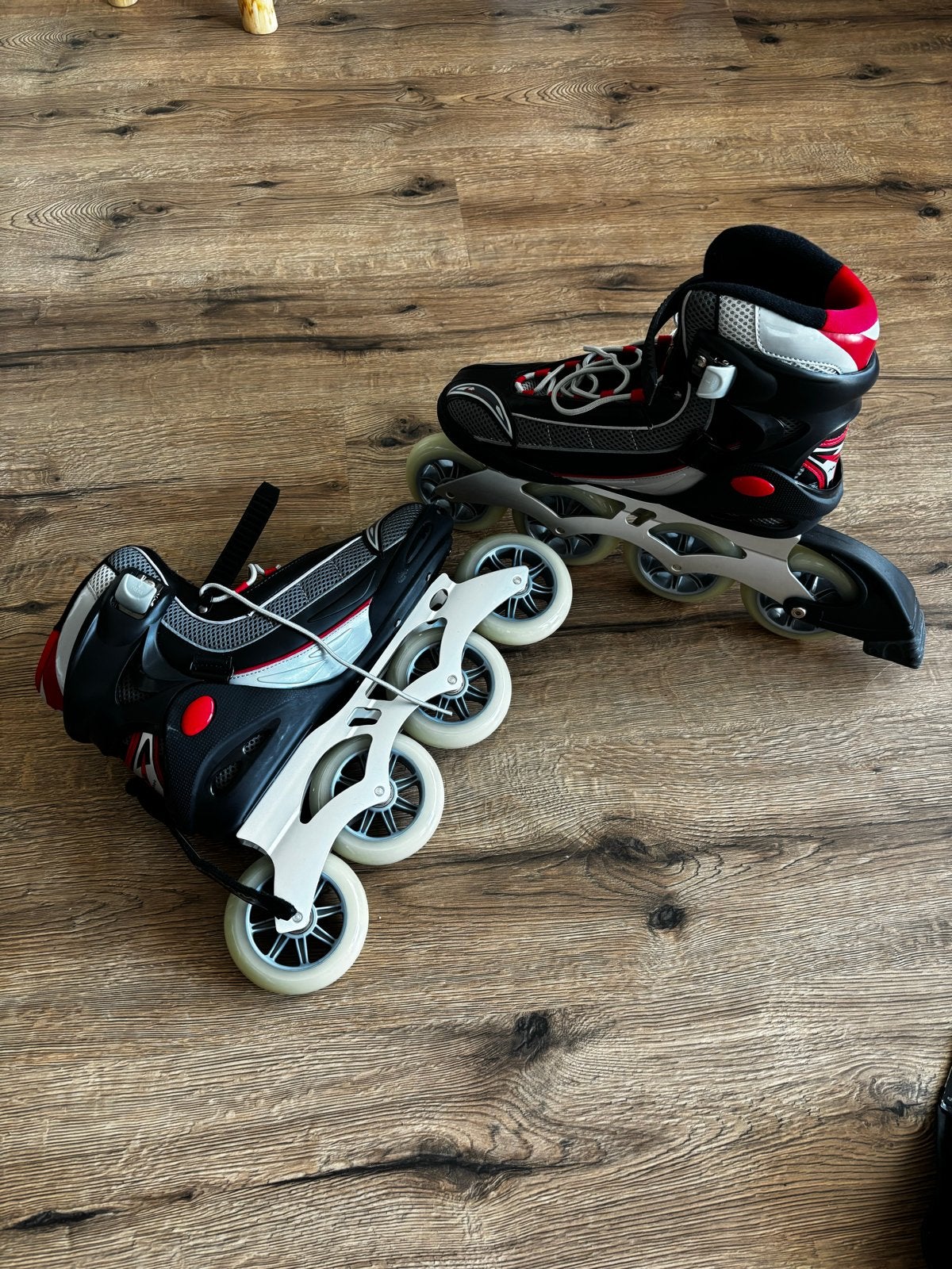 Nijdam Inline Skates met polsbeschermers - Maat44, Ophalen, Nieuw, Inline skates 4 wielen, Overige merken