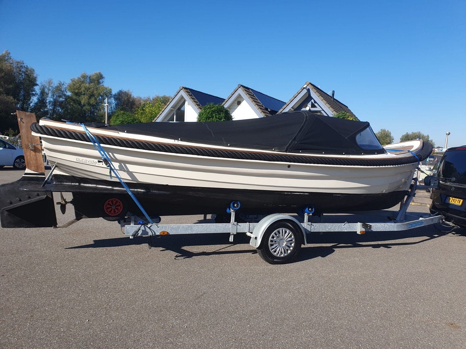 Pura Vida 650 Lounge Sloep met Vetus 27 pk en trailer, Gebruikt, Binnenboordmotor, Diesel, Antifouling