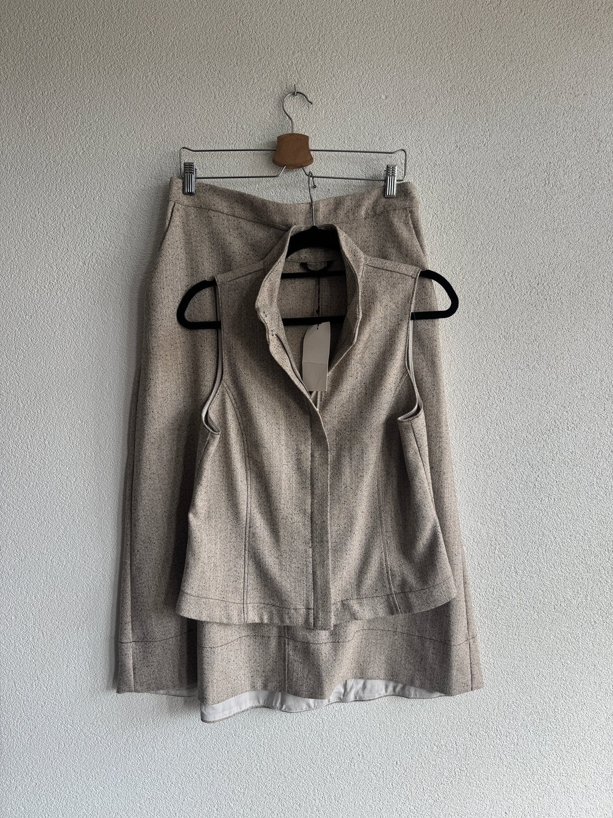Zara beige tweedelige bijpassende set, Kleding | Dames, Rokken, Zo goed als nieuw, Maat 42/44 (L), Beige, Boven de knie, Ophalen of Verzenden