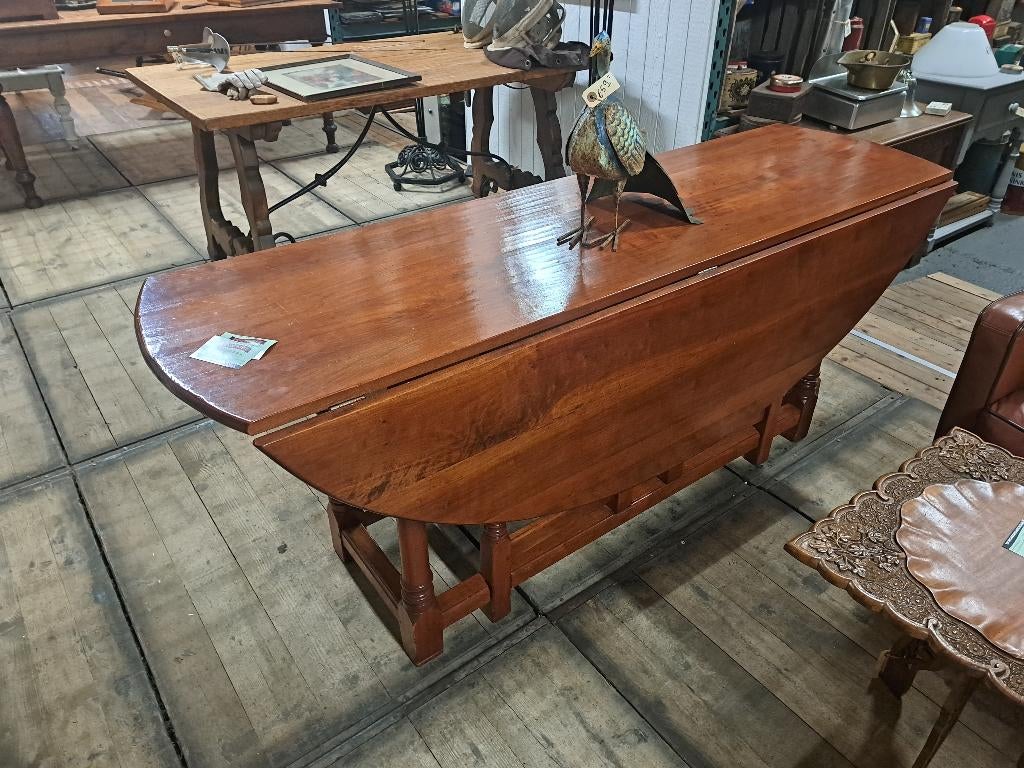 Grote hangoor gateleg tafel 185 cm lang en uitgeklapt 145 cm, Antiek en Kunst, Ophalen
