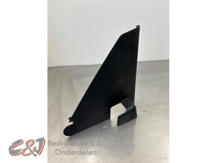 Kunstof diversen van een Mercedes Vito, Auto-onderdelen, Interieur en Bekleding, Gebruikt, -, Ophalen of Verzenden, -