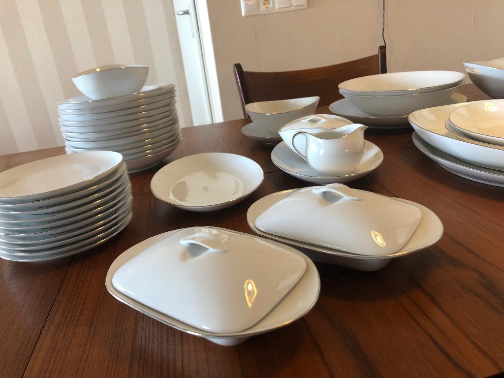 Elegant Eschenbach servies Larissa met ziveren bies, Ophalen of Verzenden