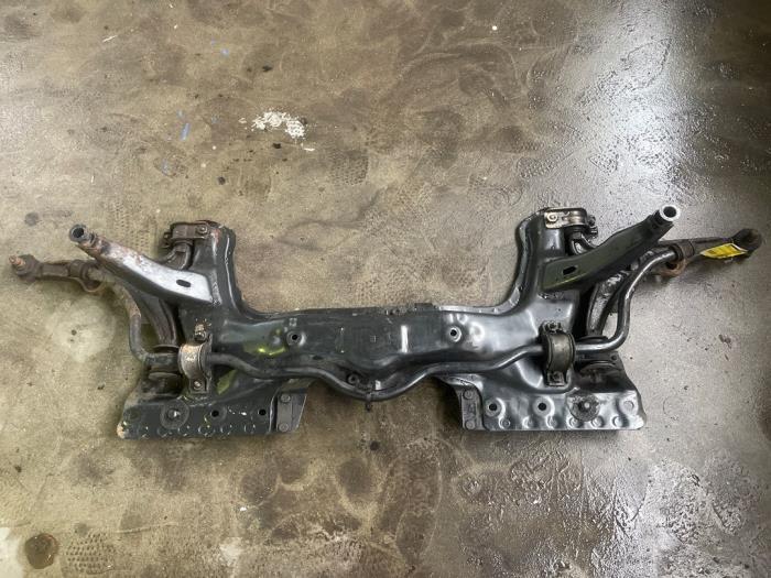 Subframe van een Alfa Romeo Spider, Auto-onderdelen, Ophanging en Onderstel, Gebruikt, -, Verzenden, -