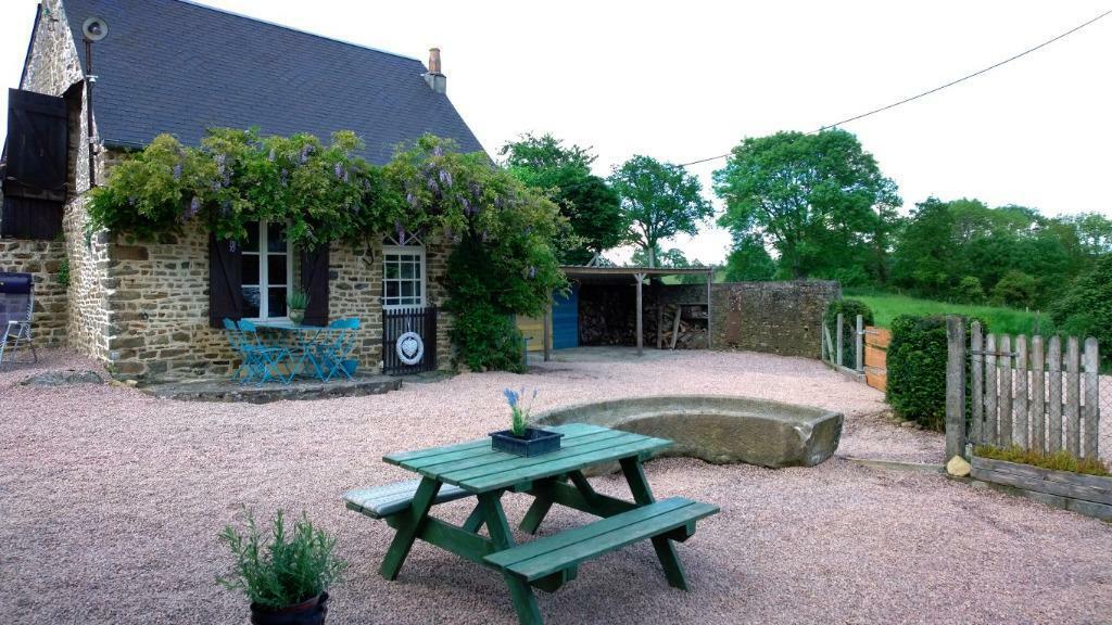 Vakantiehuis Gite Bleu in Normandie., 2 slaapkamers, Overige typen, In bergen of heuvels, Open haard