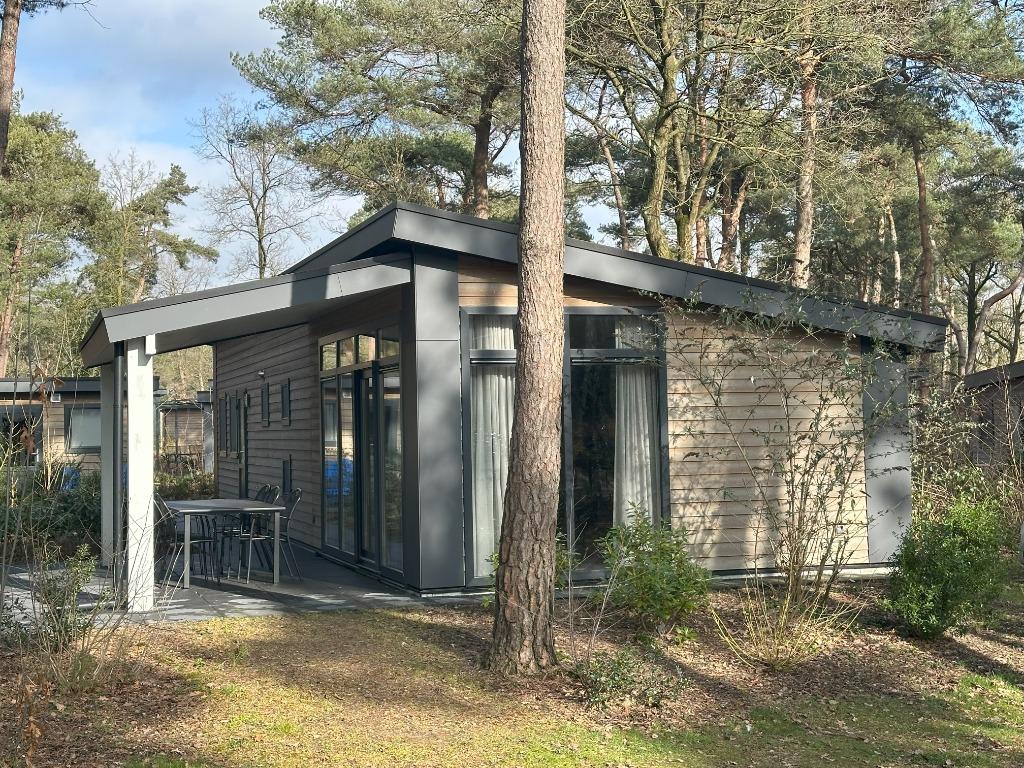 Te huur: Bospark Chalet 456 kleine Belties  6-8 persoons.