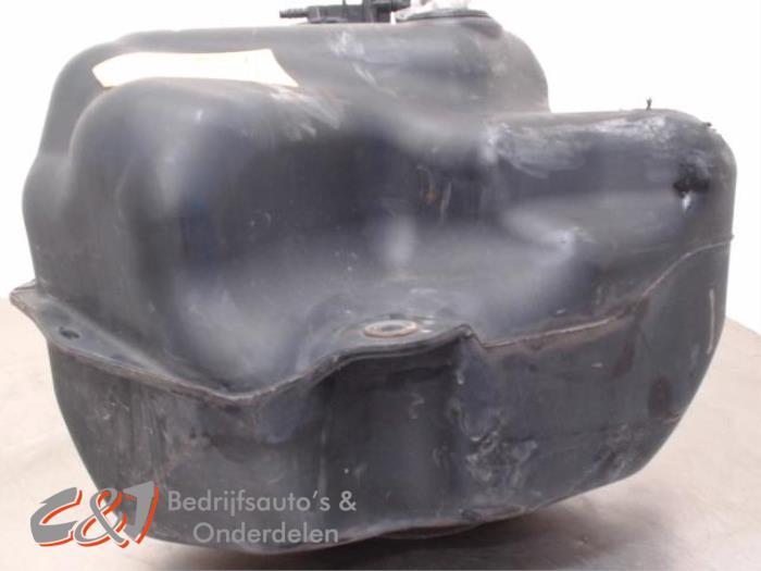 Adblue tank van een Mercedes Sprinter, Gebruikt, -, Ophalen of Verzenden, -