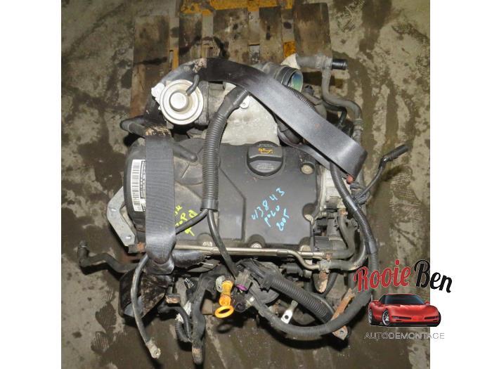 Motor van een Volkswagen Polo, Gebruikt, -, Volkswagen, -