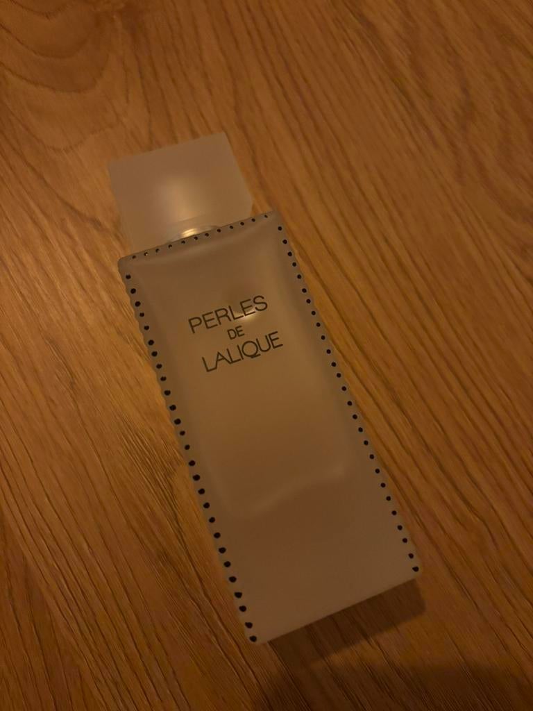 perles de lalique, Verzamelen, Ophalen of Verzenden, Zo goed als nieuw, Parfumfles, Gevuld