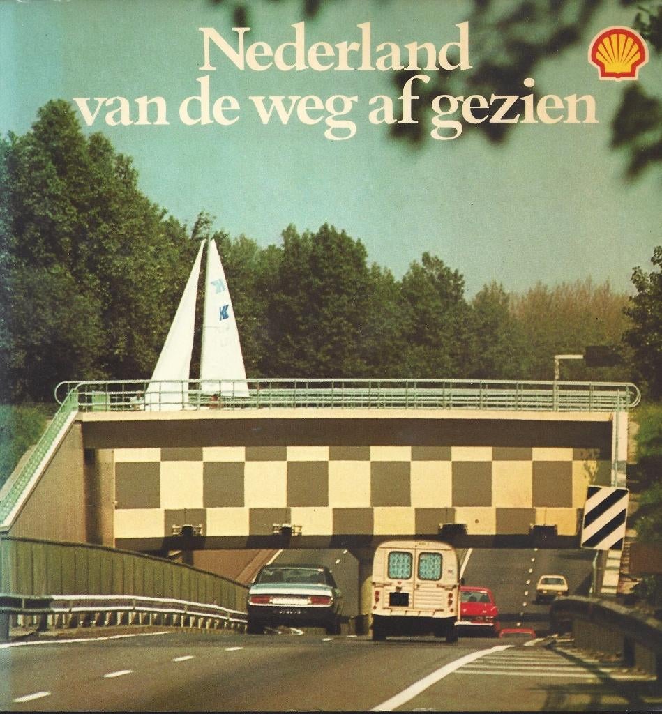 Nederland van de weg af gezien - in 1979 - ZGAN, Boeken, Ophalen of Verzenden, Gelezen