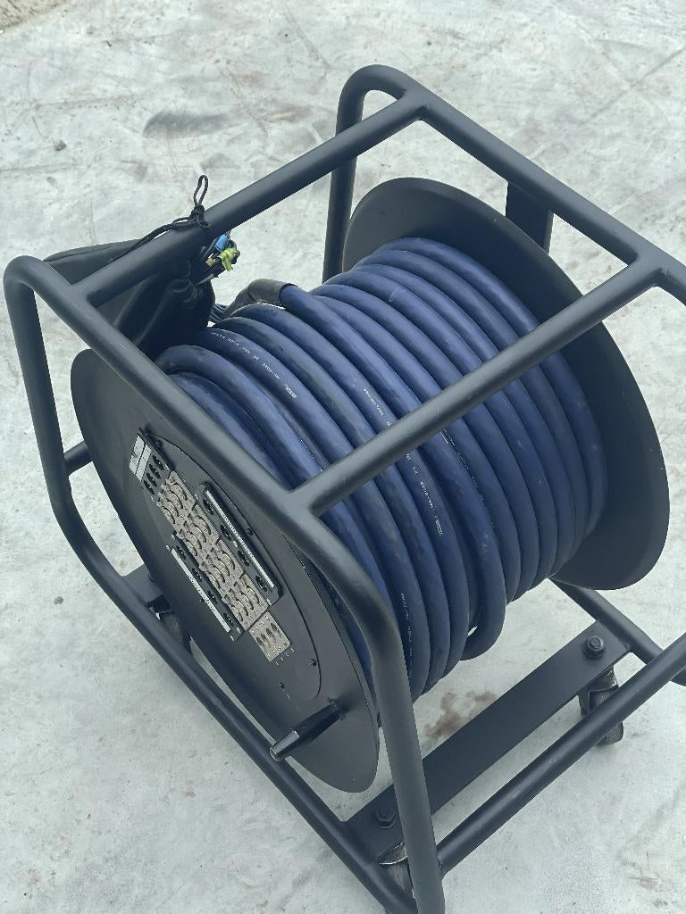 multikabel  XLR. 16 inputs en 4 out, stageblok met splitter, Ophalen of Verzenden, Gebruikt, Apparatuur