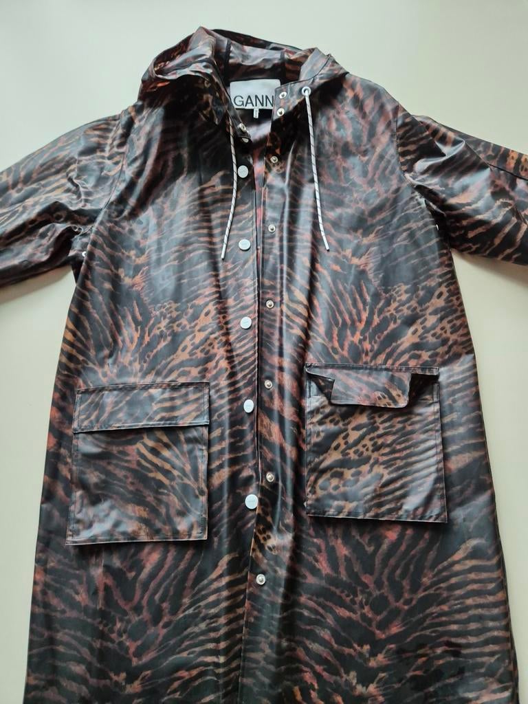 Ganni Regenjas met Zebraprint, Maat 38/40 (M), Bruin, Ganni, Ophalen of Verzenden