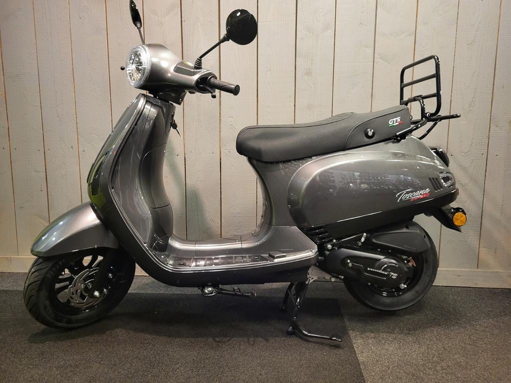 GTS Toscana Dynamic E.F.I snor/brom/Euro5/Direct leverbaar, Fietsen en Brommers, Scooters | Overige merken, Maximaal 45 km/u, Nieuw