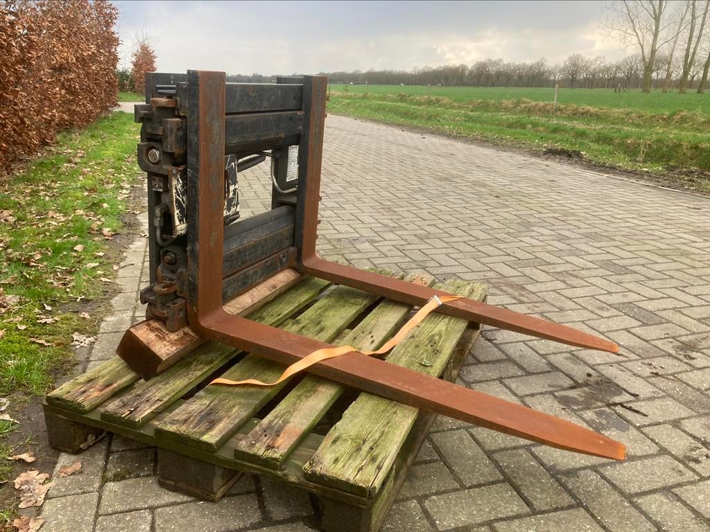 Vorkversteller Bolzoni Auramo, Ophalen of Verzenden, Hydraulisch, Voorzetapparatuur, Bolzoni Auramo