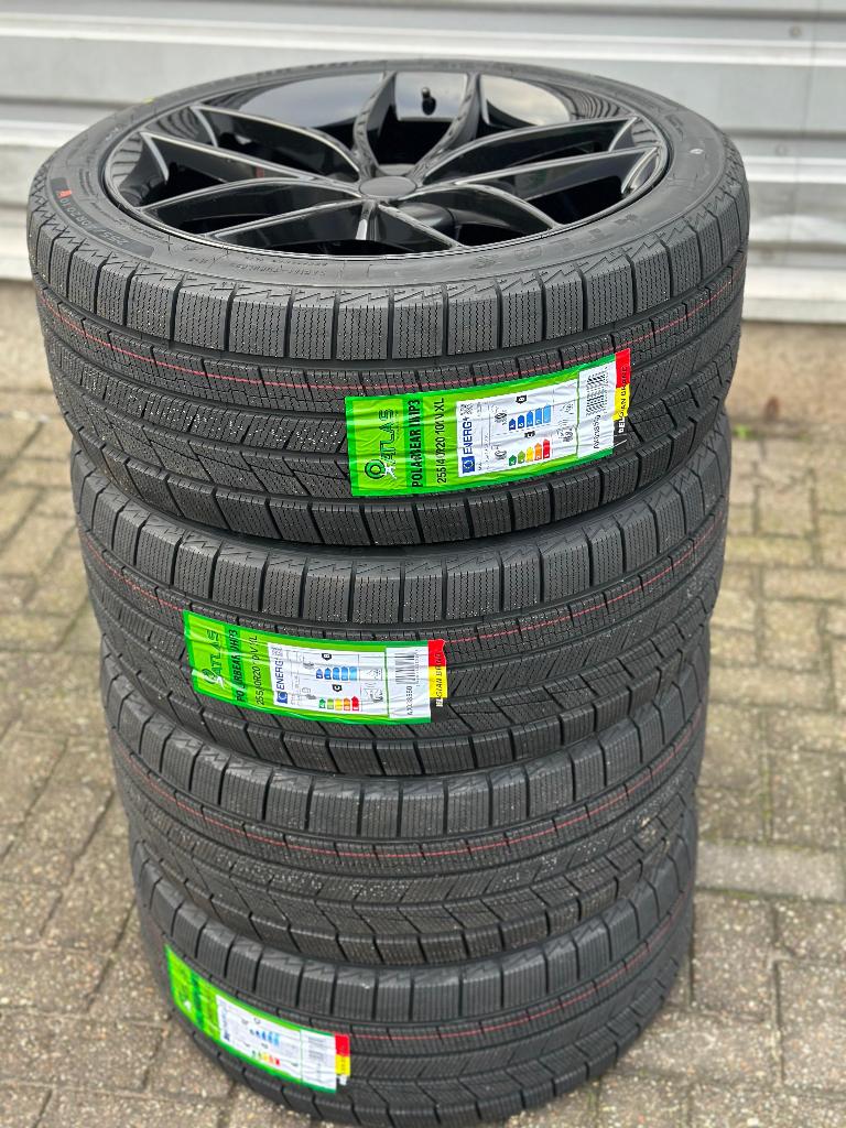 20 inch TESLA Sportvelgen met Winterbanden Model Y Model 3, Niet ingevuld, 255 mm, Banden en Velgen, Nieuw