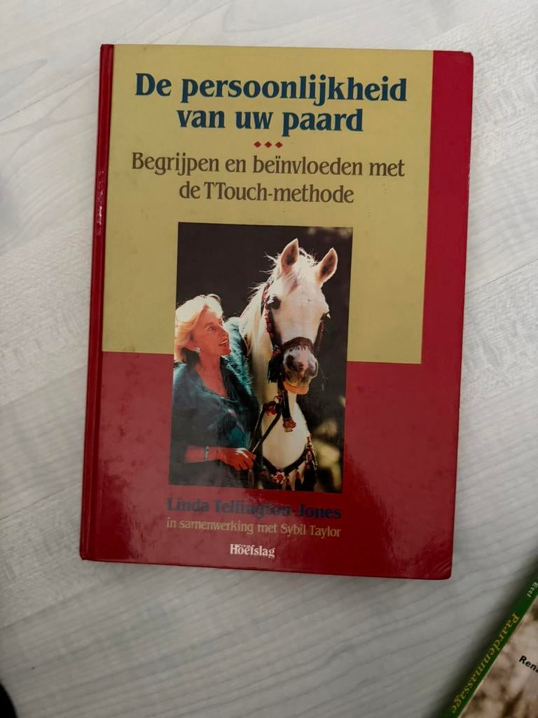 L. Tellington-Jones - De persoonlijkheid van uw paard, Boeken, Ophalen of Verzenden, Zo goed als nieuw, Paarden of Pony's, L. Tellington-Jones