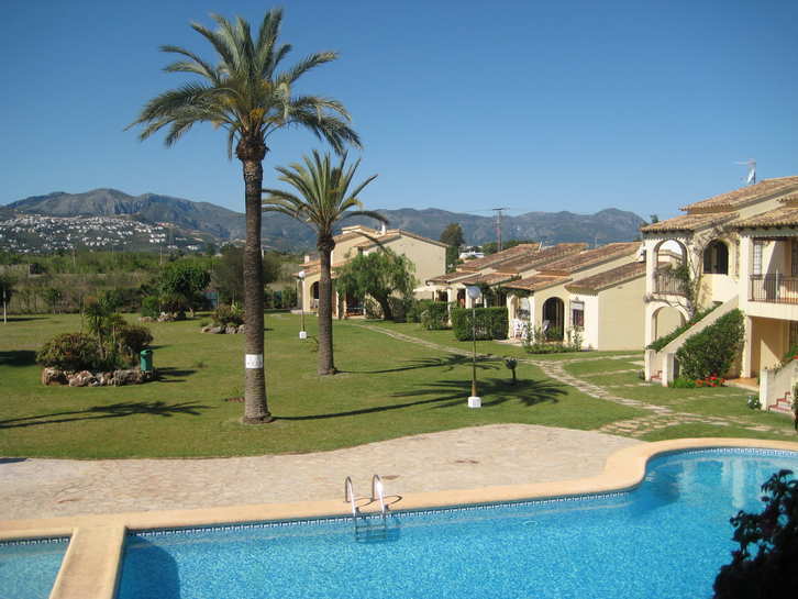 Heerlijke bungalow aan de Costa Blanca (600 m van zee), Wasmachine, 2 slaapkamers, Costa Blanca, Aan zee