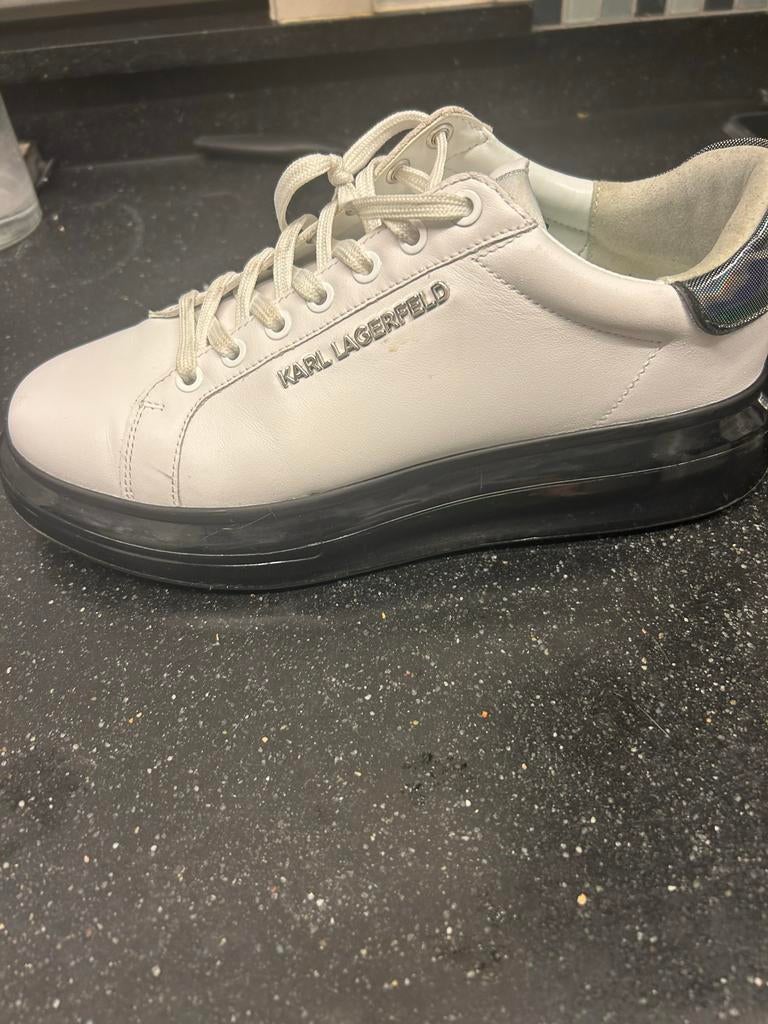Karl Lagerfeld Sneakers - Maat 41, Kleding | Dames, Schoenen, Ophalen of Verzenden, Wit, Sneakers of Gympen