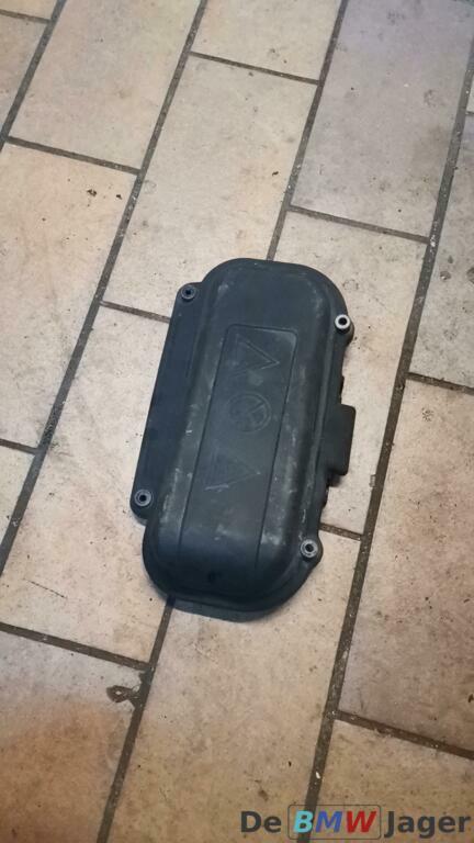 Afdekkap zekeringkast BMW 5 6 7 serie F modellen 12907555189, Gebruikt, Ophalen of Verzenden, BMW, BMW