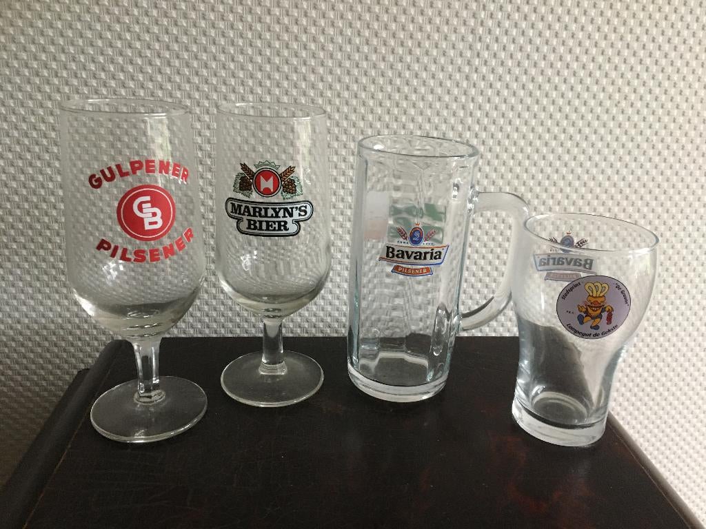bierglazen speciaal Gulpener Bavaria carnaval, Verzamelen, Biermerken, Zo goed als nieuw, Glas of Glazen, Bavaria, Ophalen of Verzenden